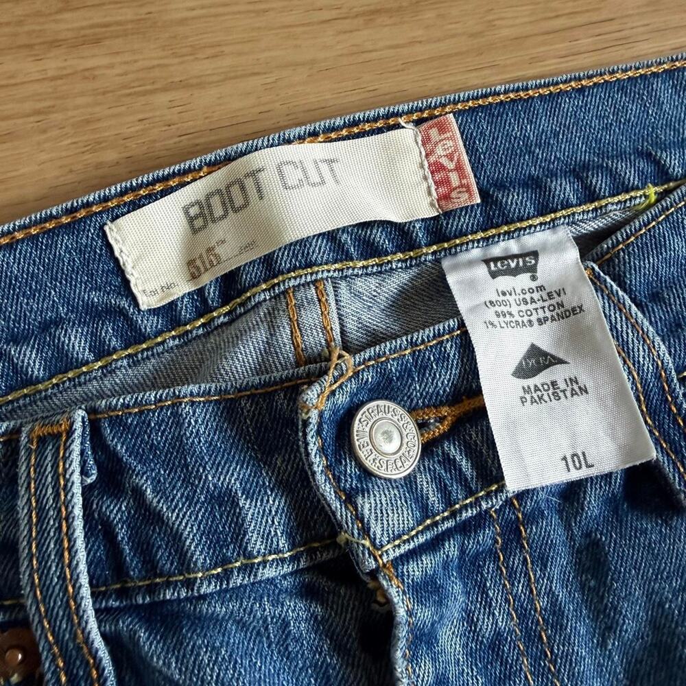 Levi's 515 Boot Cut Jeans Women's 10L Blue Denim Medium Wash - Picture 3 of 8